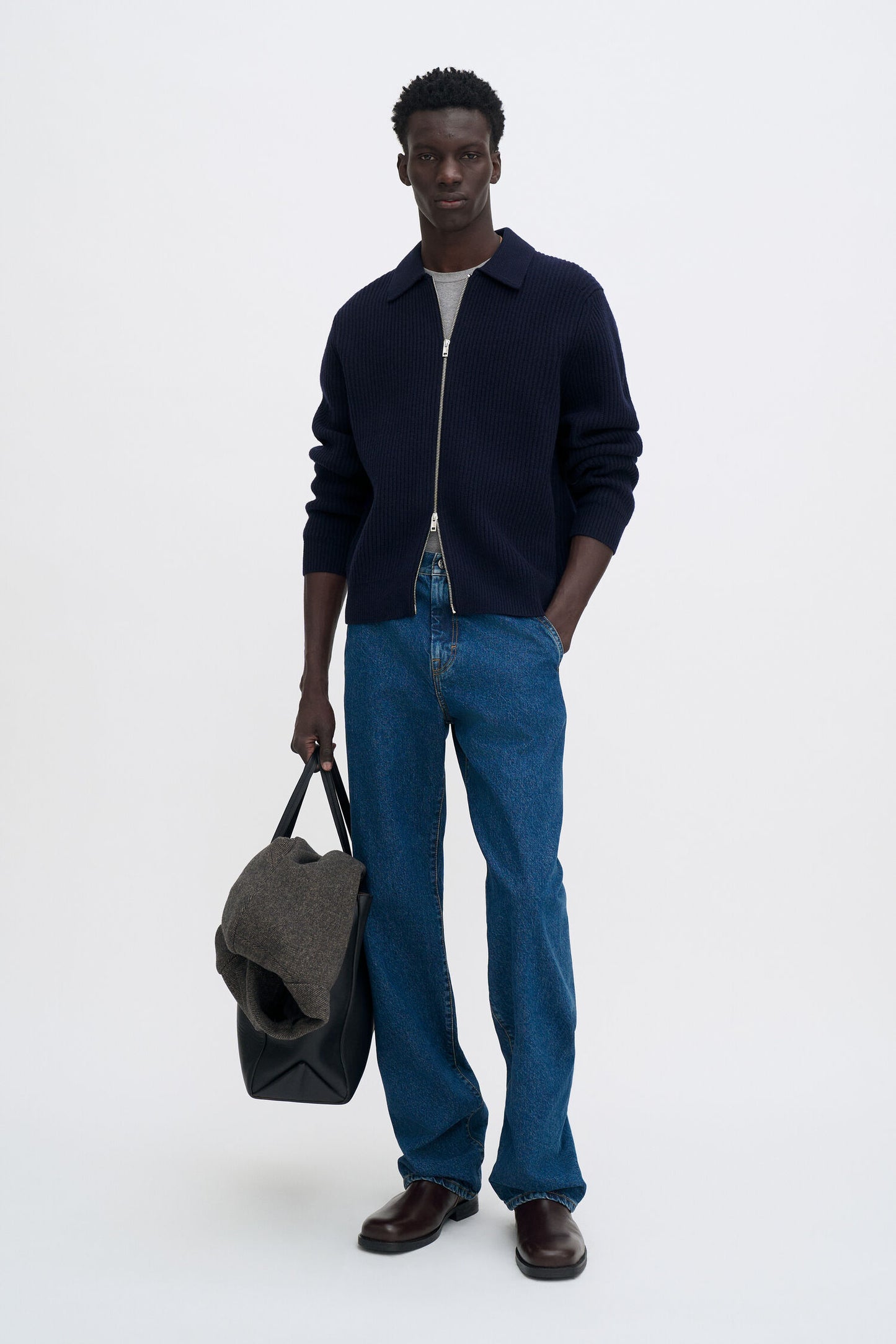 RIBBED WOOL ZIP CARDIGAN