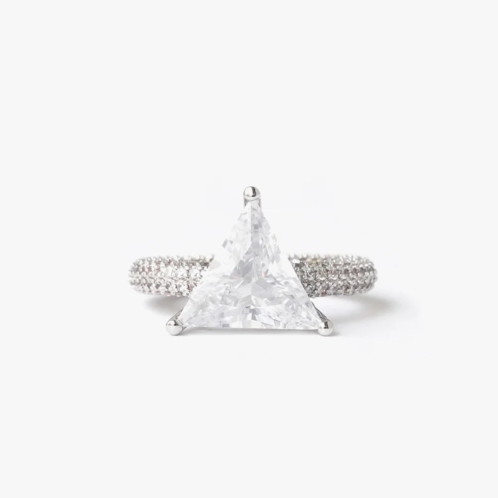 MEGA TRIANGLE RING