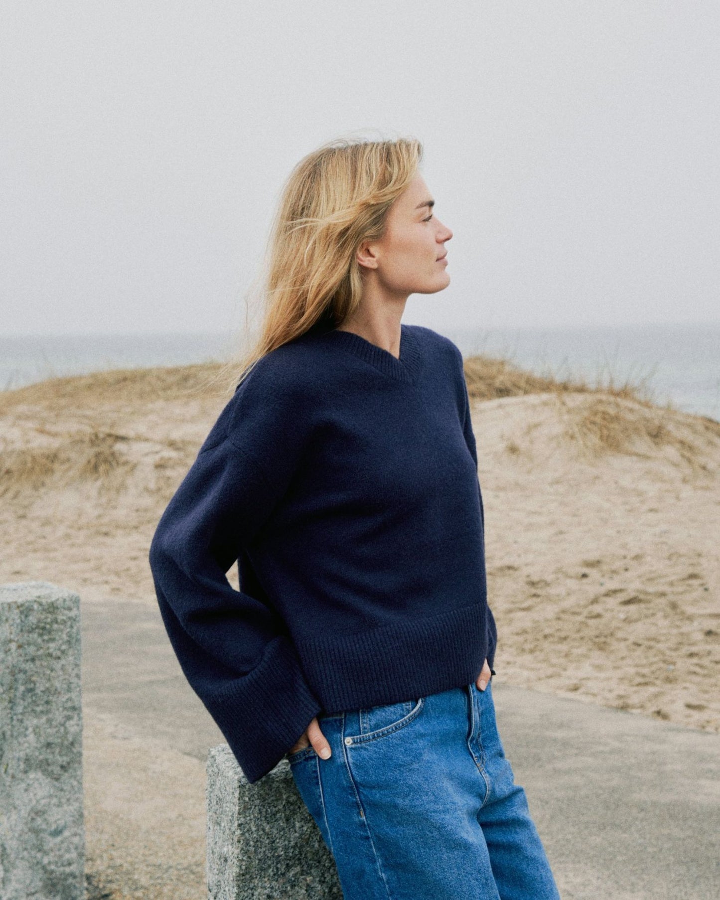 DOVA KNIT BLOUSE