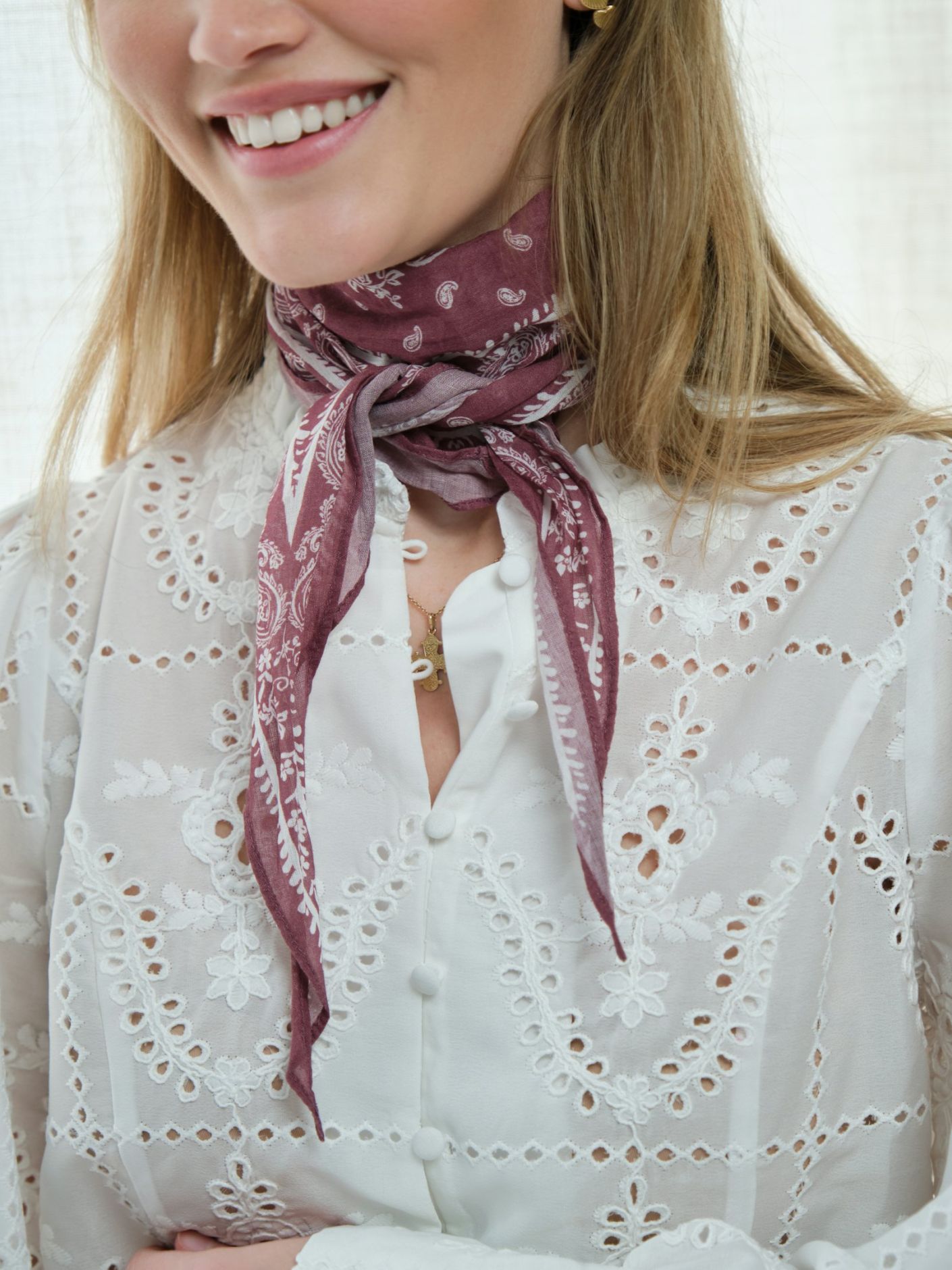 KINESSA PAISLEY SCARF
