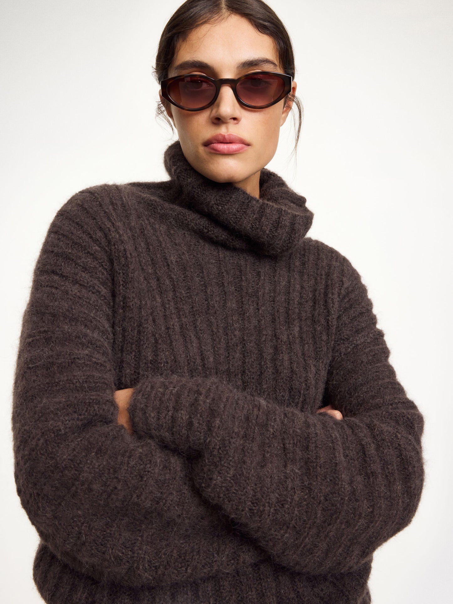 MAG KNITTED SWEATER