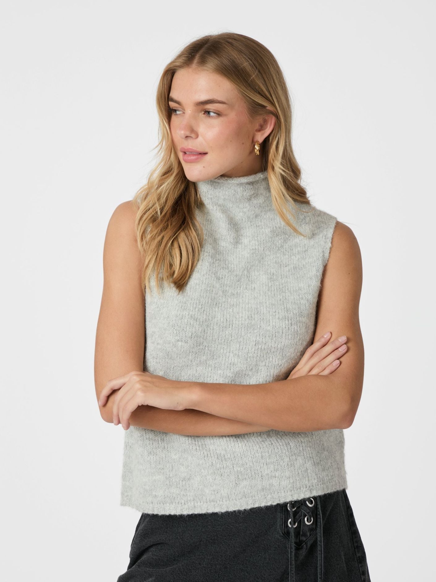 ODELIA KNIT TOP