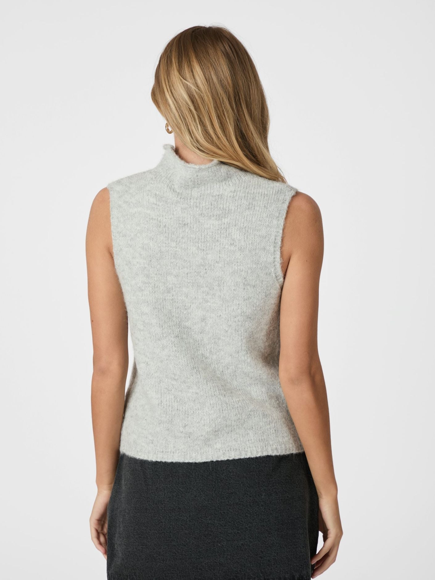 ODELIA KNIT TOP
