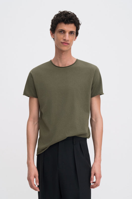 ROLL NECK TEE
