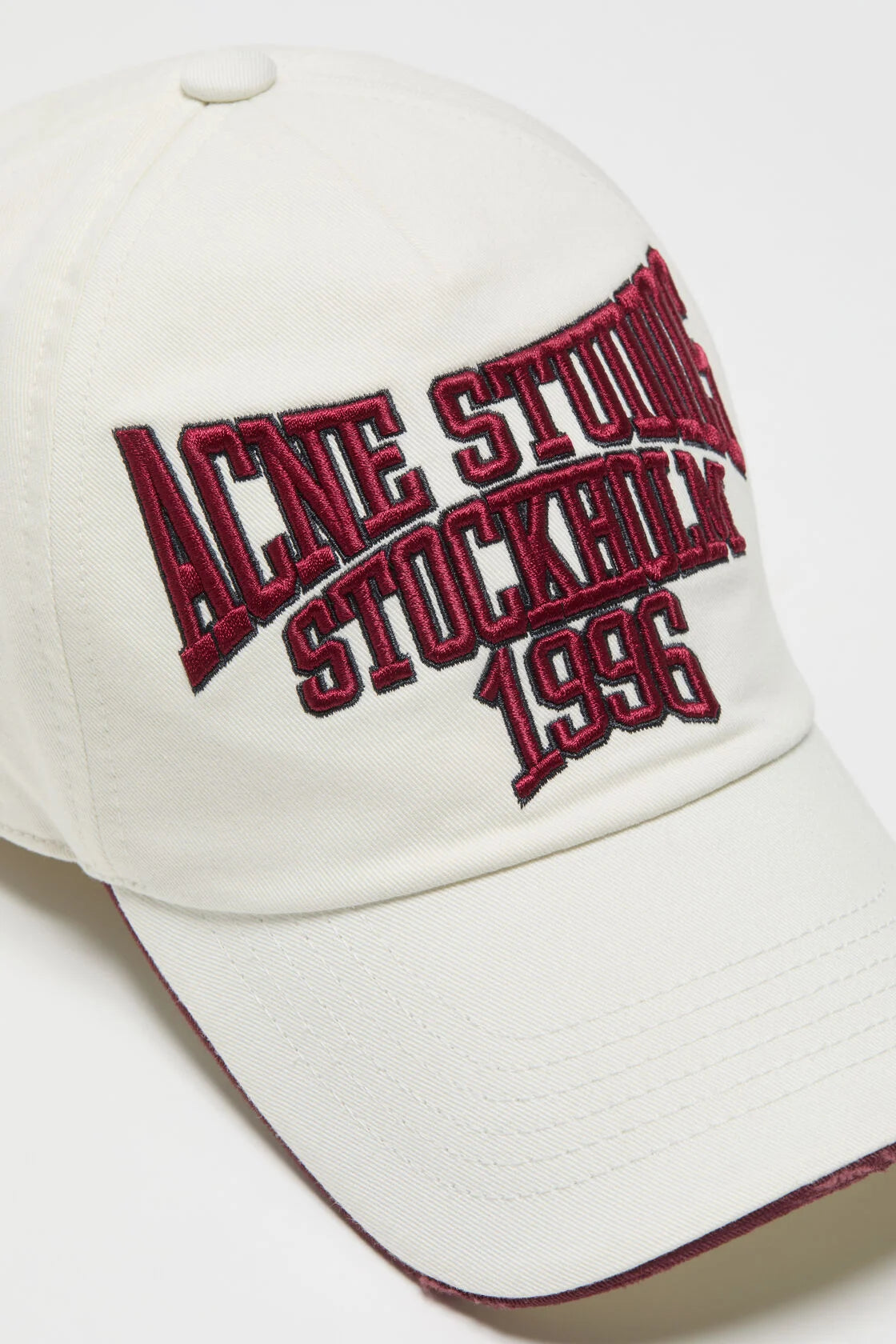 AC-UX-HATS000047