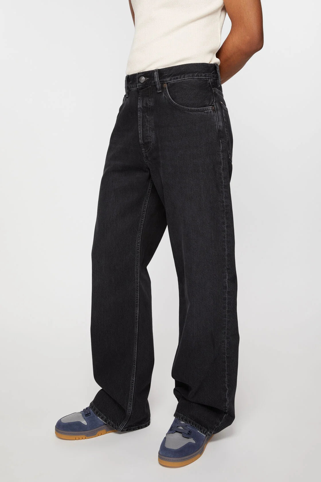 ACNE STUDIOS 2021 VINTAGE BLACK