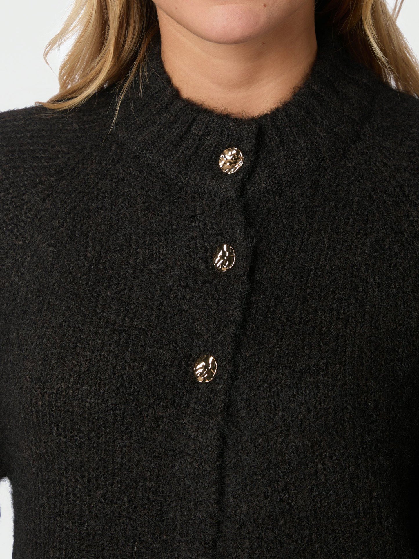 BENUTA FLUFFY CARDIGAN