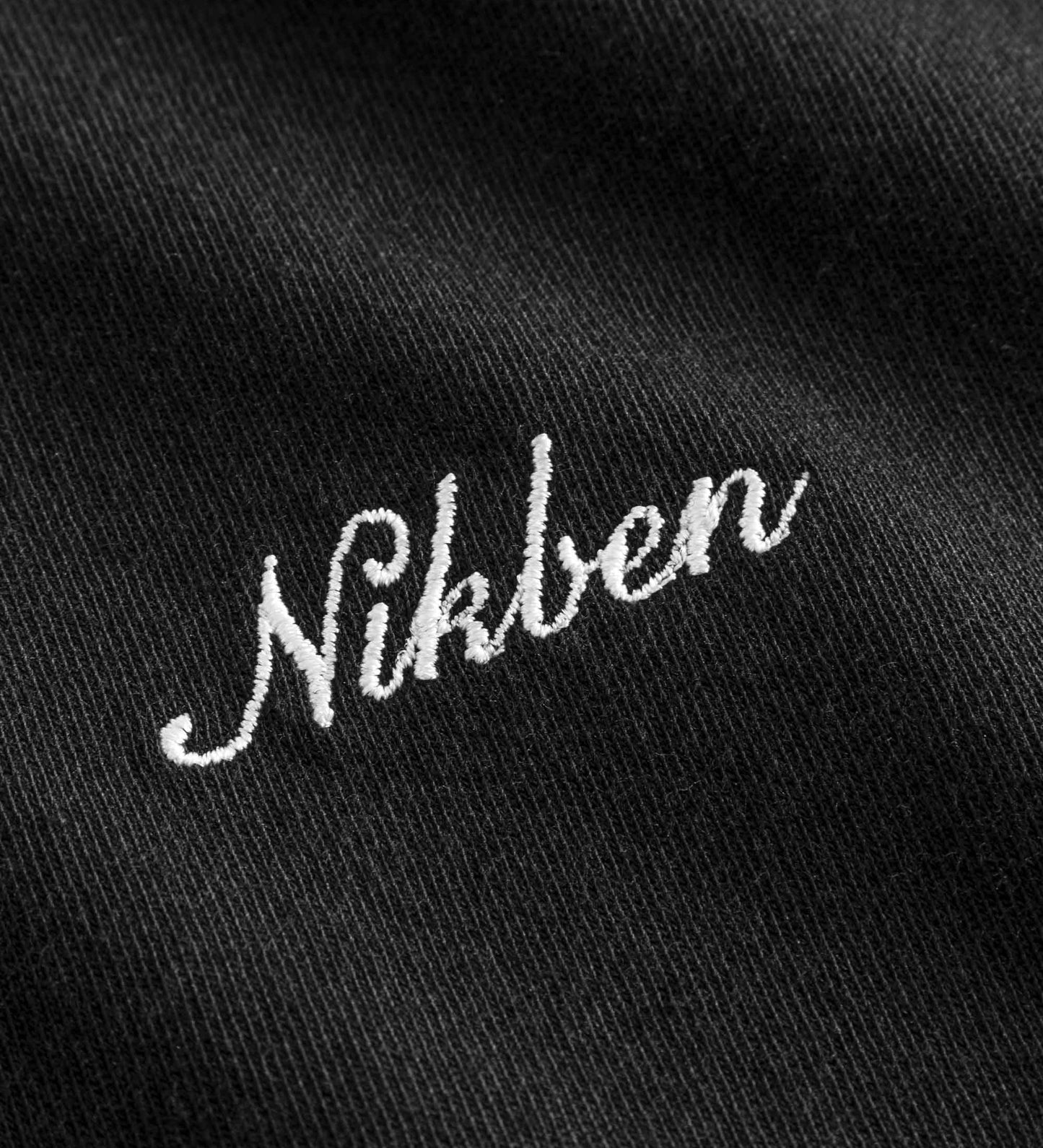 LOGO SCRIPT TEE