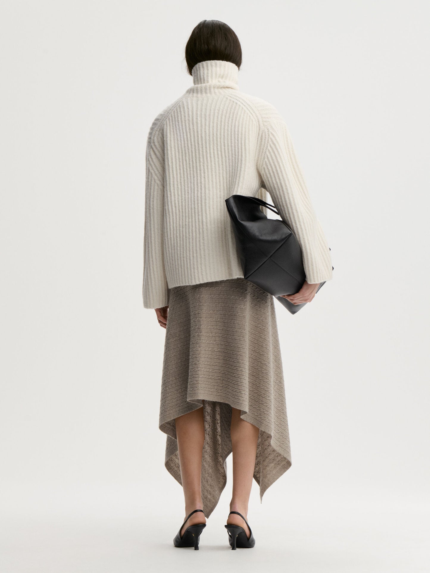 DAFNE SWEATER