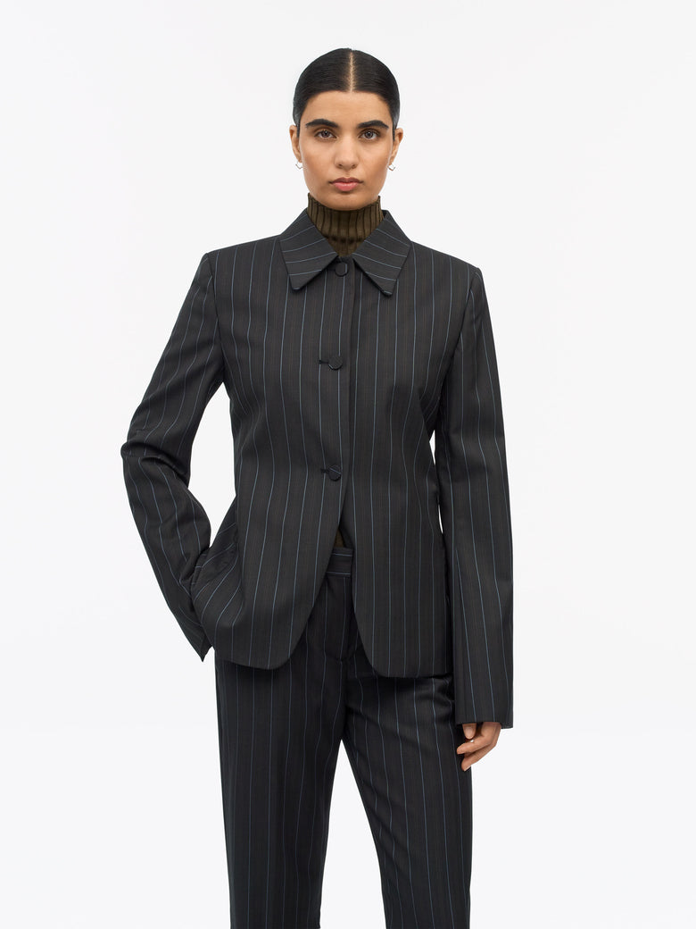 ELOISE T BLAZER