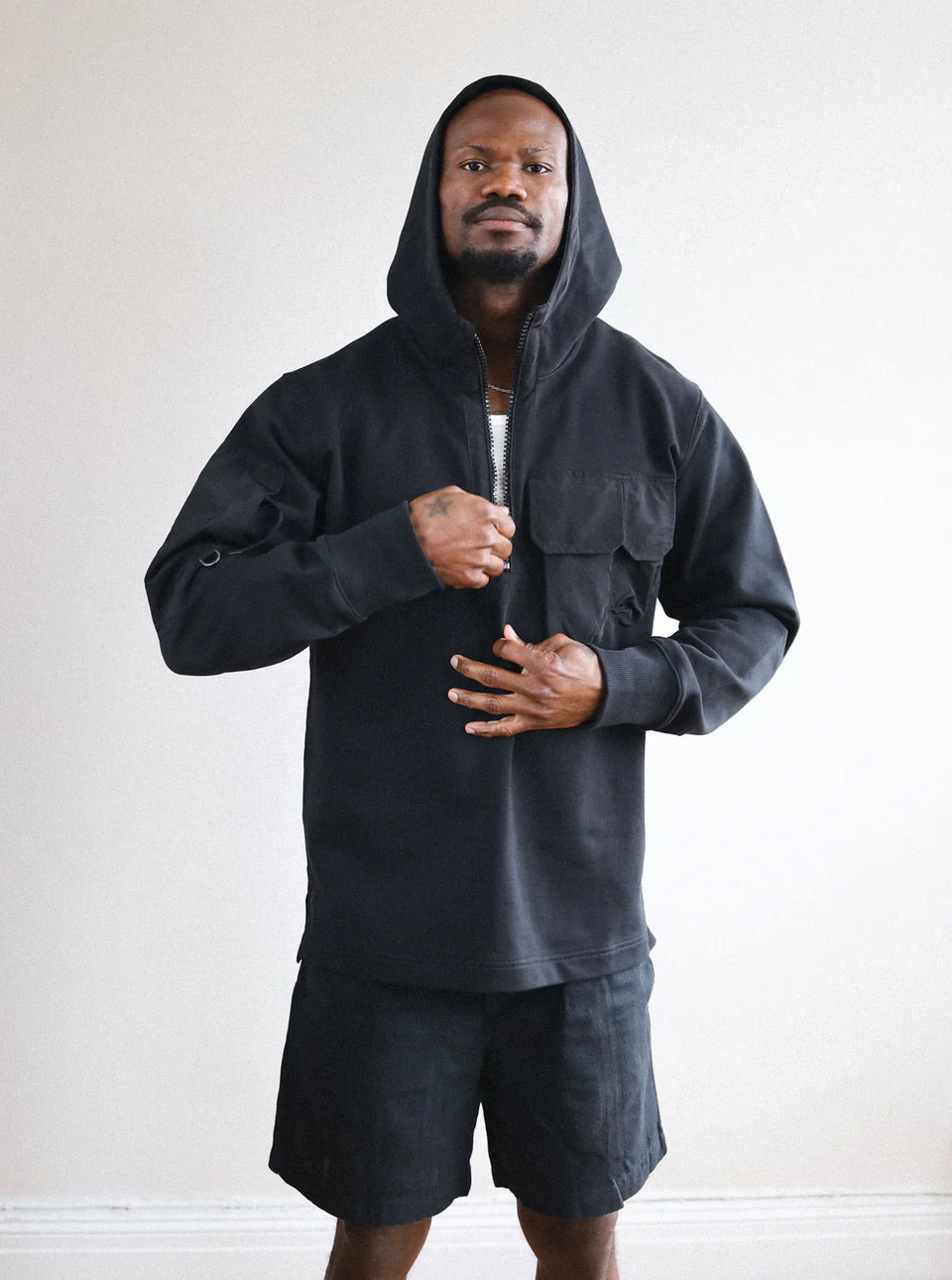 HALF ZIP HOODIE