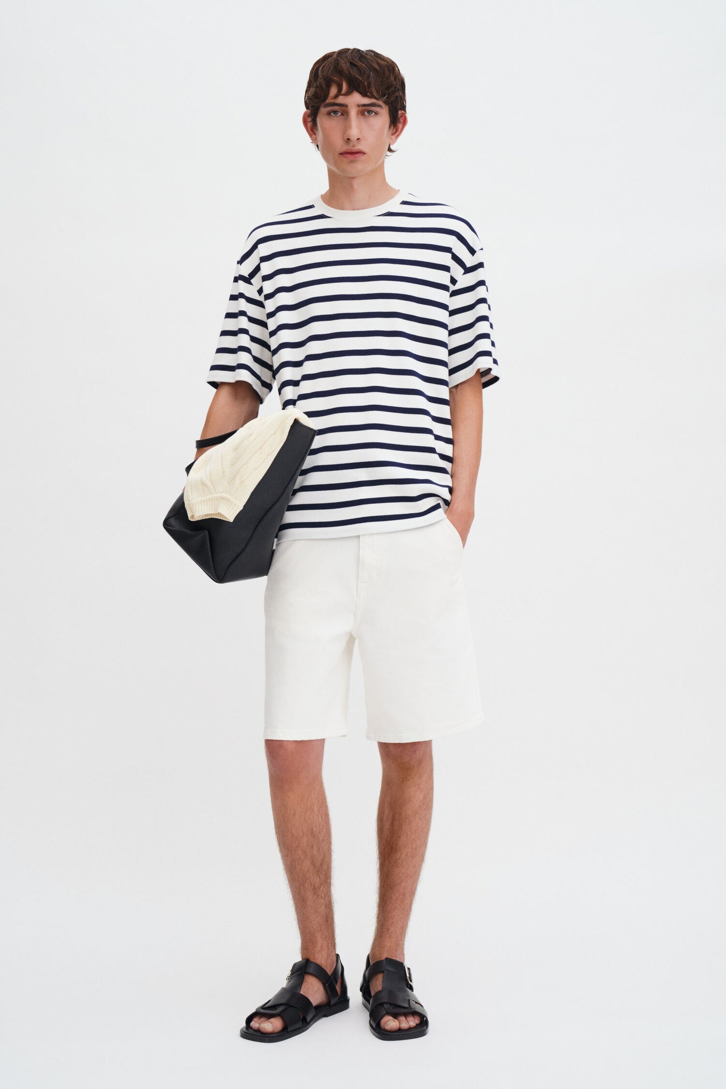 RELAXED WORK SHORTS