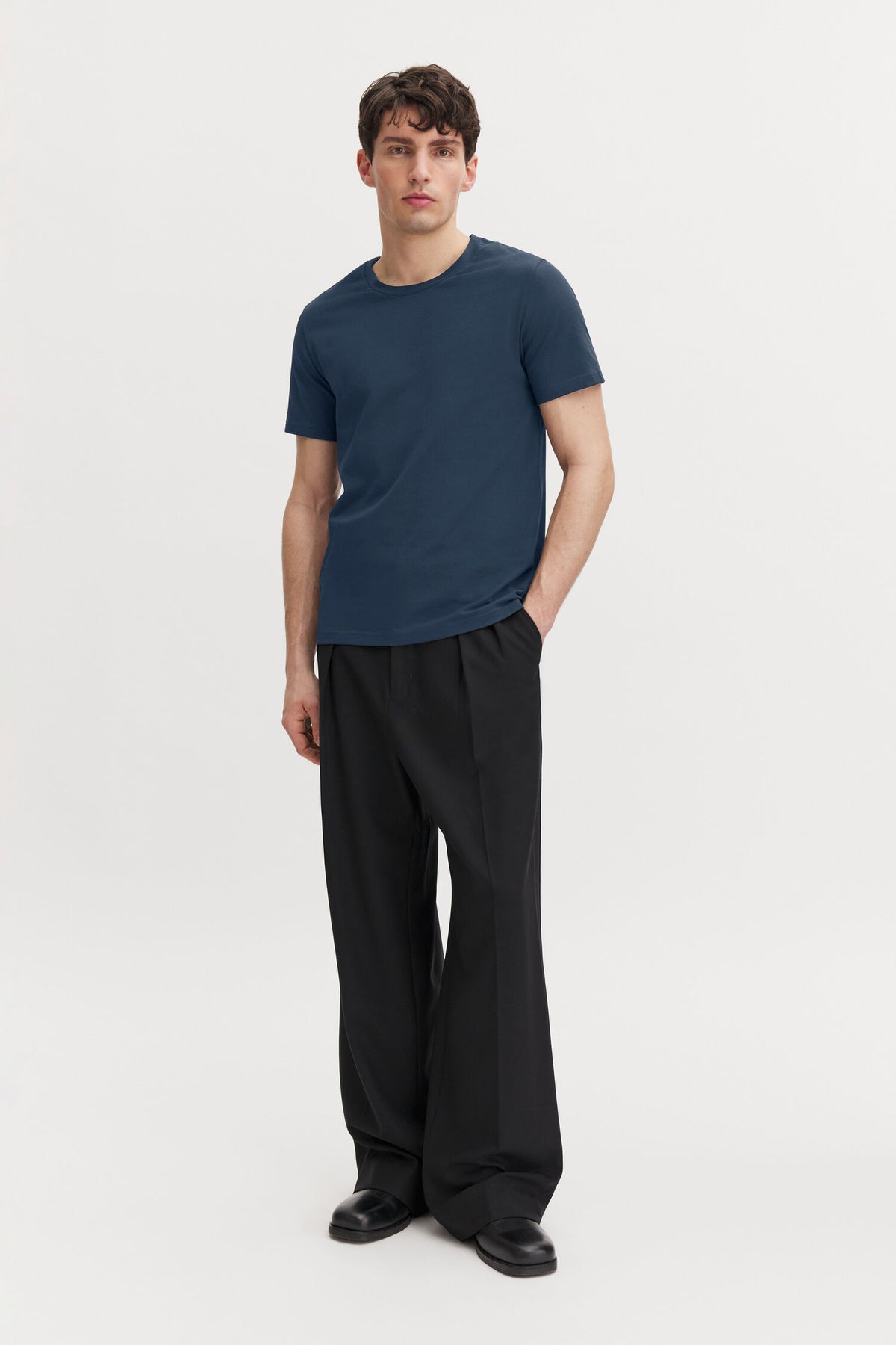 STRETCH COTTON TEE