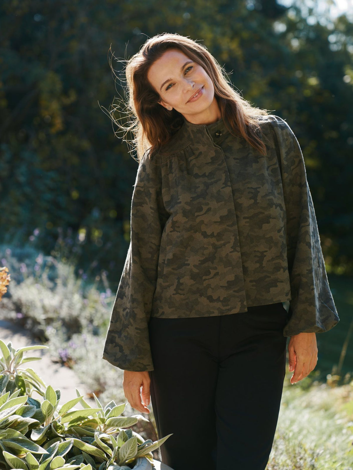 TIRSA CAMOU JACKET