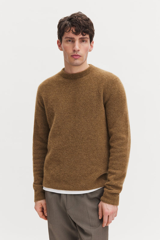 WOOL YAK SWEATER